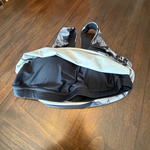 Skechers Gosculpt Magnolia Dreams Padded Sports Bra Black Floral, Size XL - Picture 5 of 9